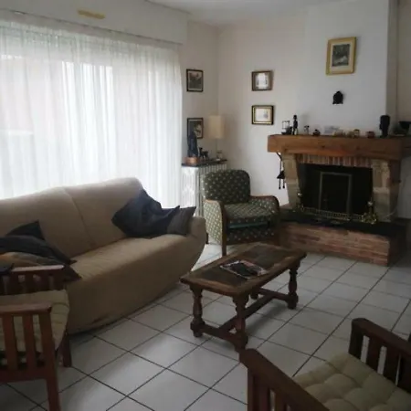 House - Au Calme - Proche Du Centre Ville Et De La Plage Hébergement de vacances *